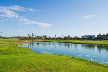 Azul Talavera Country Club