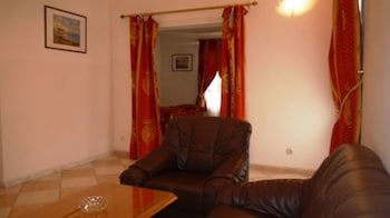 El Biar Hotel