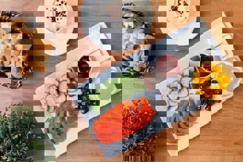 Cheers Midtown Hostel