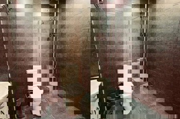 Cheers Midtown Hostel