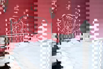 Cheers Midtown Hostel