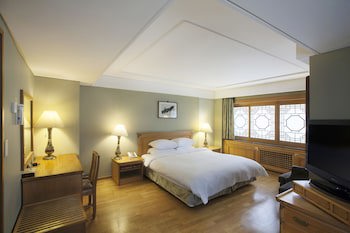 Commodore Hotel Busan