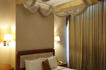 New York Hotel