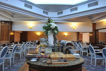 Crystal Palace Hotel