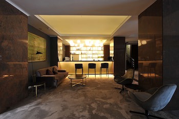 Crystal Palace Hotel