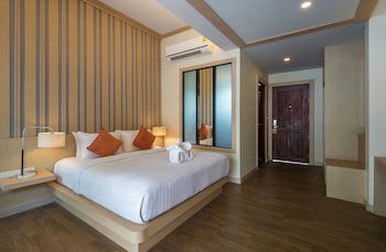 Lanta Sand Resort & Spa