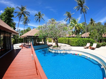 Lanta Sand Resort & Spa