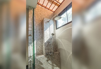 Lanta Sand Resort & Spa