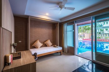 Lanta Sand Resort & Spa