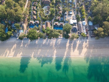 Lanta Sand Resort & Spa