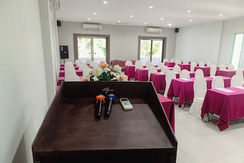 Lanta Sand Resort & Spa