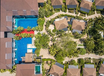 Lanta Sand Resort & Spa