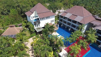 Lanta Sand Resort & Spa