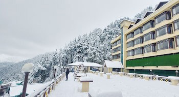 Snow Valley Resorts