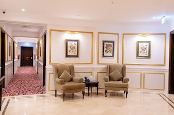 The Luxe Avenue Hotel fotoğrafı