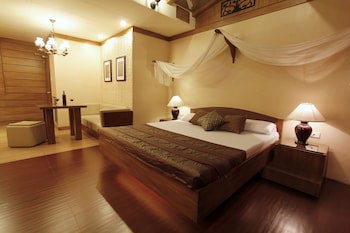 Victoria Court Suites - Pasig