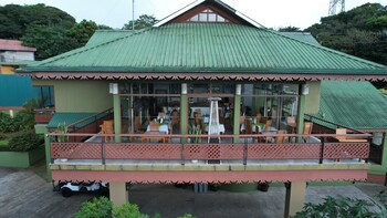 Ficus Sunset Suites