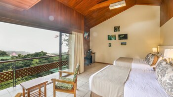Ficus Sunset Suites