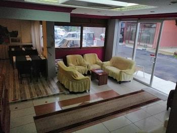 Kleopatra Bebek Hotel