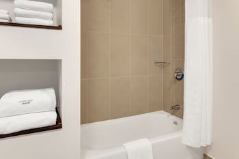 Courtyard By Marriott San Jose Airport Alajuela