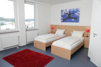 Business Sporthotel Großwallstadt fotoğrafı