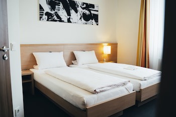 Business Sporthotel Großwallstadt galeri fotoğrafı