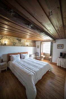 Casa De Santa Comba