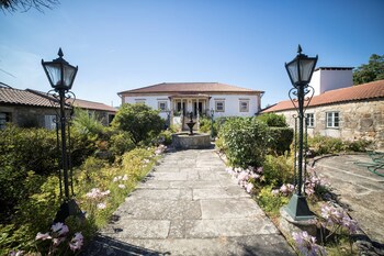 Casa De Santa Comba