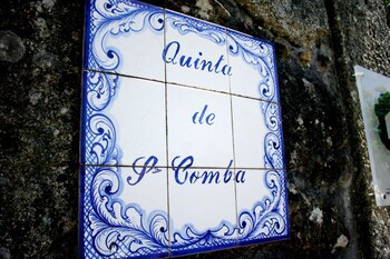 Casa De Santa Comba