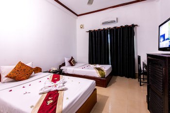Central Night Hotel