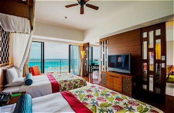 Southern Beach Hotel & Resort Okinawa