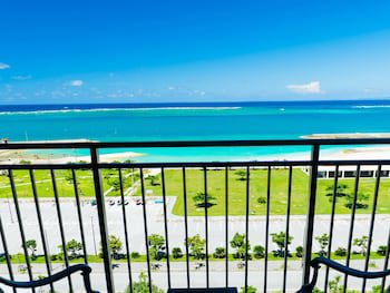 Southern Beach Hotel & Resort Okinawa