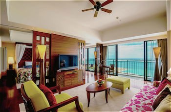 Southern Beach Hotel & Resort Okinawa