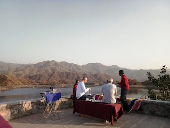 Mana Hotel