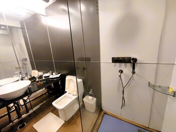 Mana Hotel