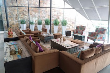 Mana Hotel