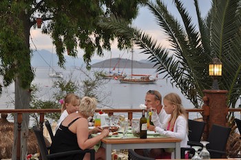 Manuela Hotel galeri fotoğrafı