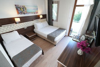 Manuela Hotel fotoğrafı