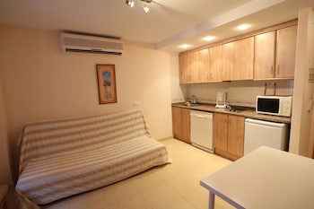 Royal Inn Aparthotel
