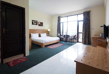 Fernhill Resort