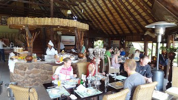 Ditholo Game Lodge