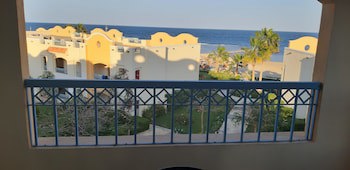 Concorde Moreen Beach Resort & Spa