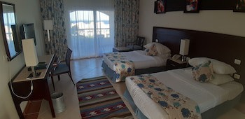 Concorde Moreen Beach Resort & Spa