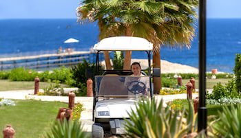 Concorde Moreen Beach Resort & Spa