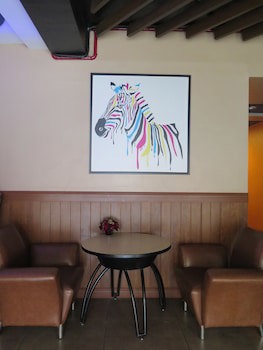 Circle Inn - Iloilo City Center