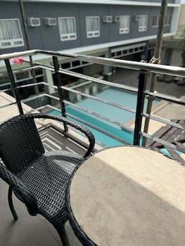 Circle Inn - Iloilo City Center