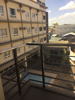 Circle Inn - Iloilo City Center