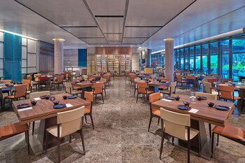 Aloft Singapore Novena