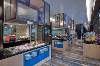 Aloft Singapore Novena