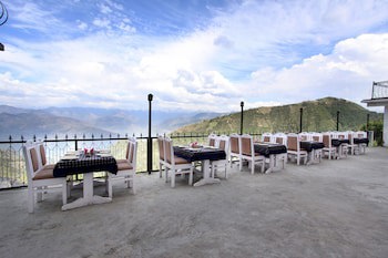 Shining Star Resort